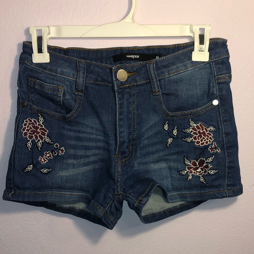 Embroidered denim shorts
